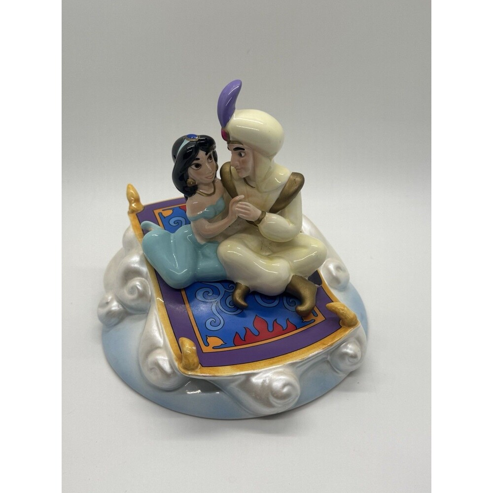 Disney Aladdin Music Box Figurine By Schmid Plays “A Whole New World” READ